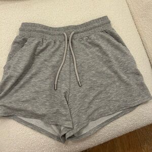 Alo yoga grey sweatshorts